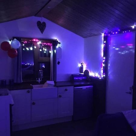 Croft B&B Accommodation With Hot Tub Gamrie Eksteriør billede