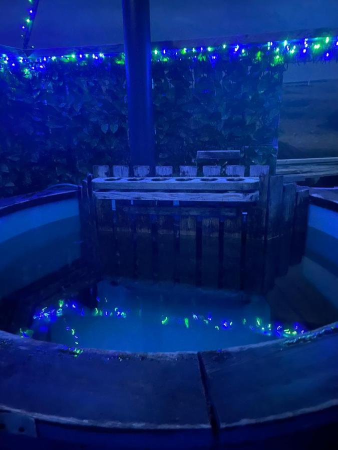 Croft B&B Accommodation With Hot Tub Gamrie Eksteriør billede